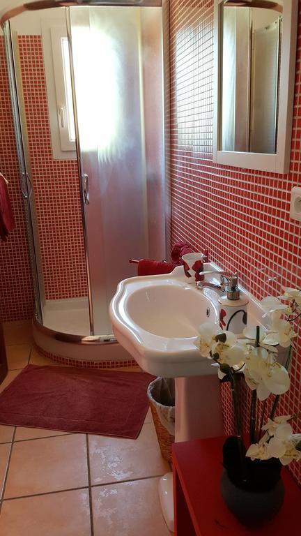 Chambres D'Hotes Des Huppes Nîmes Dış mekan fotoğraf